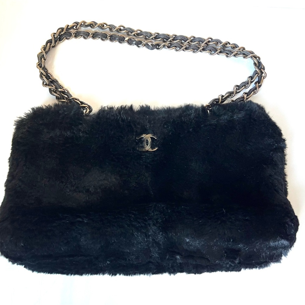 CHANEL Black Fur Orylag Shoulder Bag